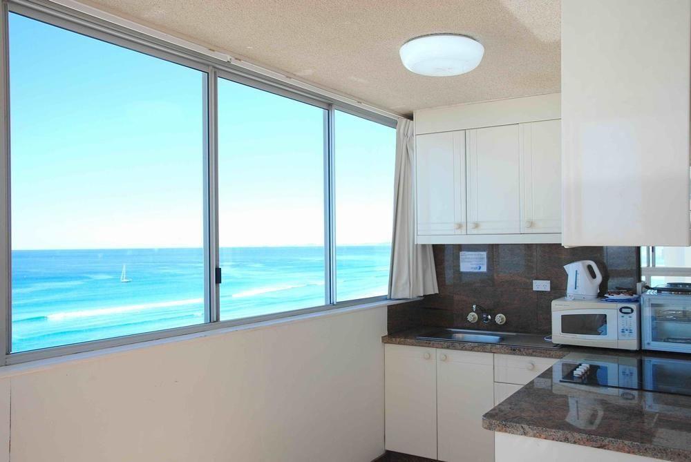 The Shore Apartments - Beachfront Gold Coast Exterior photo
