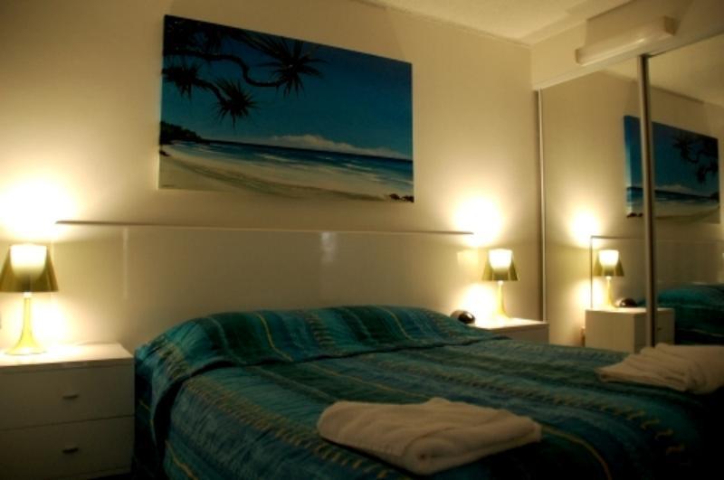 The Shore Apartments - Beachfront Gold Coast Exterior photo