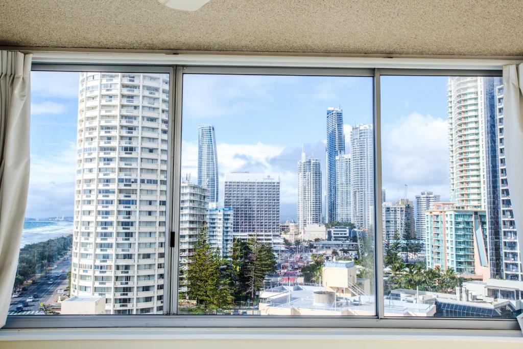 The Shore Apartments - Beachfront Gold Coast Exterior photo