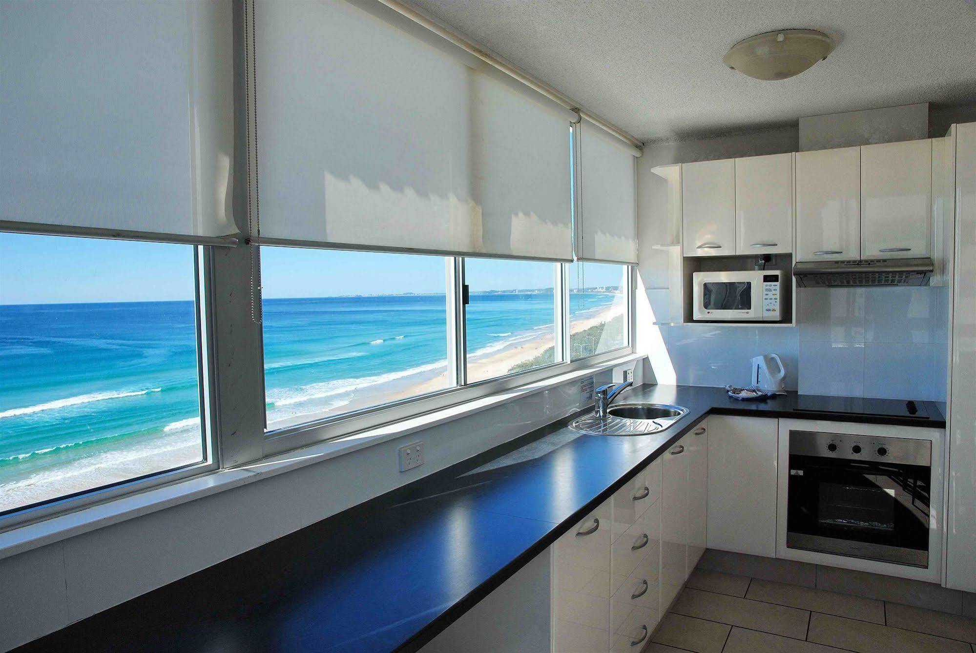 The Shore Apartments - Beachfront Gold Coast Exterior photo