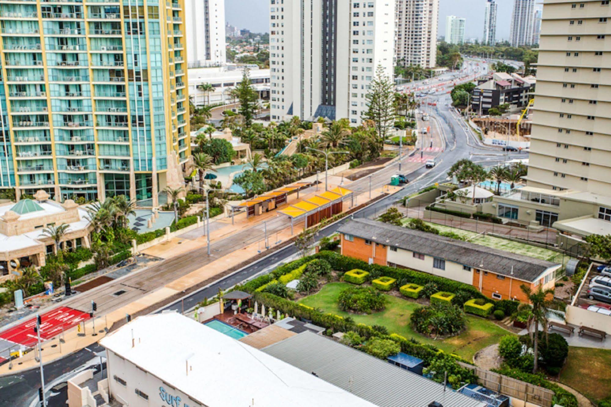 The Shore Apartments - Beachfront Gold Coast Exterior photo